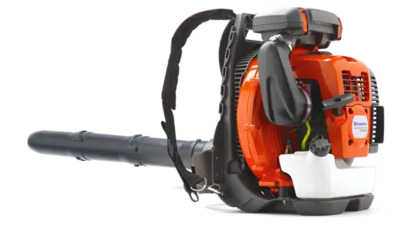 HUSQVARNA 570BTS professionele ruggedragen bladblazer met krachtige benzinemotor en ergonomisch draagsysteem voor intensief blad- en terreinonderhoud.