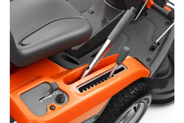 HUSQVARNA R 112iC Zitmaaier - Afbeelding 6