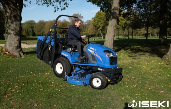 ISEKI SXG327 Zitmaaier - Afbeelding 3